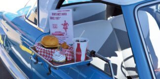 drive in theatre dining