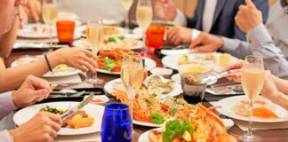 dining restaurant crisis fundamentals
