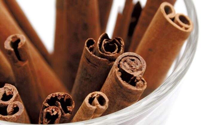 Cassia cinnamon sticks