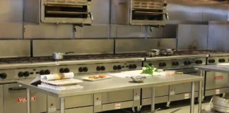 kitchen production restaurant